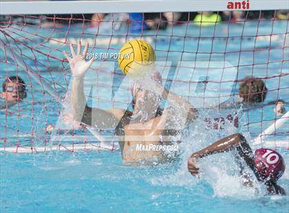 Thumbnail 3 in Paloma Valley vs La Sierra photogallery.