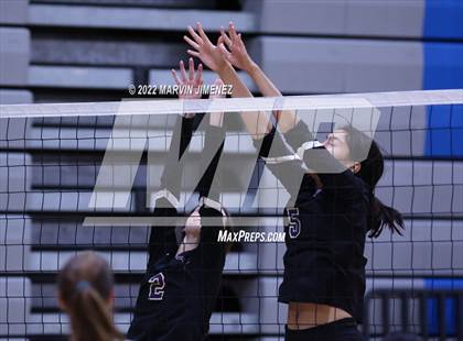 Thumbnail 3 in Campbell Hall vs Valencia (Burbank JV Tournament) photogallery.