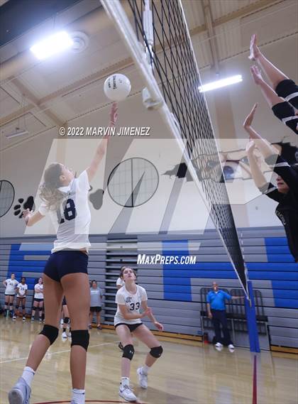 Thumbnail 3 in Campbell Hall vs Valencia (Burbank JV Tournament) photogallery.