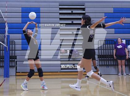Thumbnail 1 in Campbell Hall vs Valencia (Burbank JV Tournament) photogallery.
