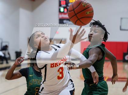 Thumbnail 3 in Livonia @ Brusly photogallery.