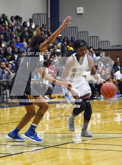 Thumbnail 3 in Lee vs. Jemison photogallery.