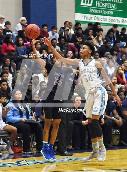 Thumbnail 1 in Lee vs. Jemison photogallery.