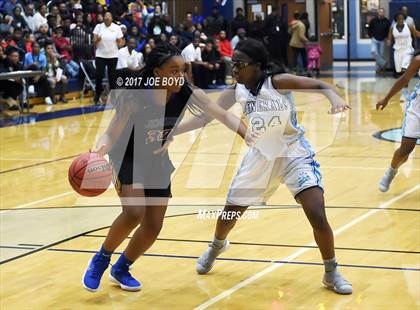 Thumbnail 3 in Lee vs. Jemison photogallery.