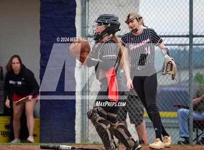Thumbnail 1 in Collierville vs. Houston (4A District 15 1st Round) photogallery.
