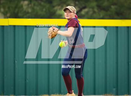 Thumbnail 3 in Collierville vs. Houston (4A District 15 1st Round) photogallery.