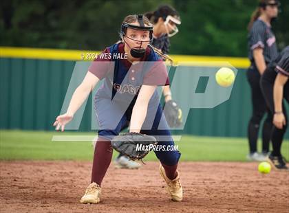 Thumbnail 2 in Collierville vs. Houston (4A District 15 1st Round) photogallery.