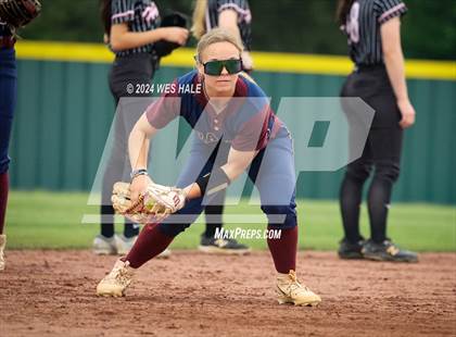 Thumbnail 2 in Collierville vs. Houston (4A District 15 1st Round) photogallery.