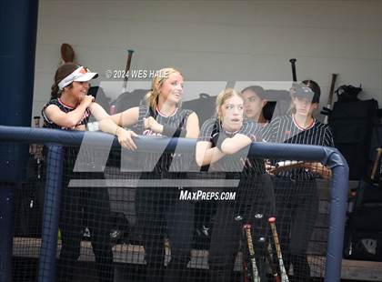 Thumbnail 2 in Collierville vs. Houston (4A District 15 1st Round) photogallery.