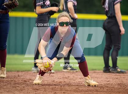 Thumbnail 1 in Collierville vs. Houston (4A District 15 1st Round) photogallery.
