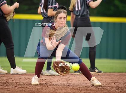 Thumbnail 3 in Collierville vs. Houston (4A District 15 1st Round) photogallery.
