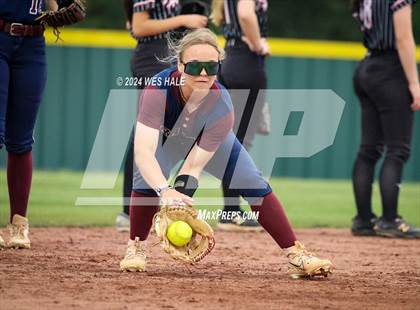 Thumbnail 3 in Collierville vs. Houston (4A District 15 1st Round) photogallery.