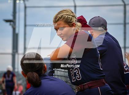 Thumbnail 1 in Collierville vs. Houston (4A District 15 1st Round) photogallery.
