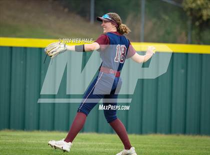 Thumbnail 3 in Collierville vs. Houston (4A District 15 1st Round) photogallery.