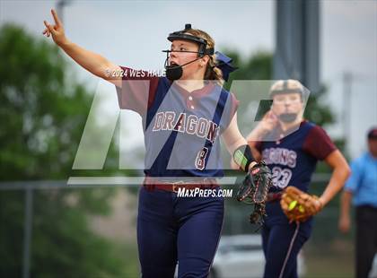 Thumbnail 1 in Collierville vs. Houston (4A District 15 1st Round) photogallery.