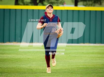 Thumbnail 1 in Collierville vs. Houston (4A District 15 1st Round) photogallery.