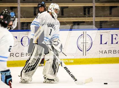Thumbnail 1 in Suffern vs. Shenendehowa  (NYSPHSAA D1 Semifinal) photogallery.