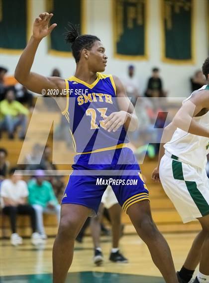 Thumbnail 2 in Oscar Smith @ Great Bridge photogallery.