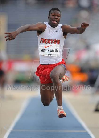 Thumbnail 3 in Nike Outdoor Nationals - Day 2 photogallery.