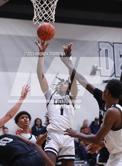 Thumbnail 3 in Foster @ Randle photogallery.