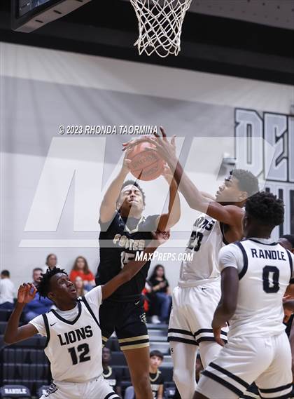 Thumbnail 3 in Foster @ Randle photogallery.