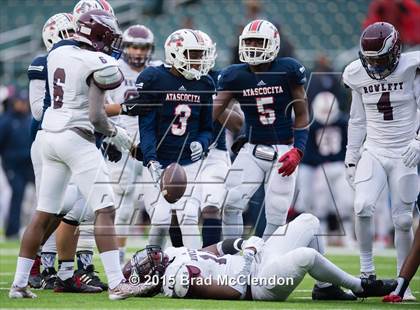 Thumbnail 3 in Rowlett vs Atascocita (UIL 6A Regional Playoff) photogallery.