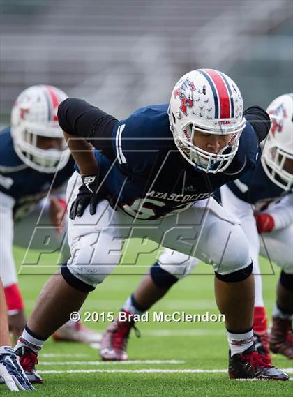 Thumbnail 2 in Rowlett vs Atascocita (UIL 6A Regional Playoff) photogallery.