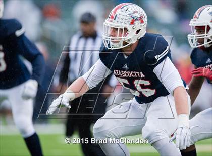 Thumbnail 2 in Rowlett vs Atascocita (UIL 6A Regional Playoff) photogallery.