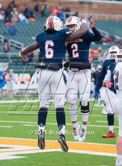 Thumbnail 1 in Rowlett vs Atascocita (UIL 6A Regional Playoff) photogallery.