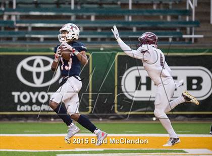 Thumbnail 3 in Rowlett vs Atascocita (UIL 6A Regional Playoff) photogallery.