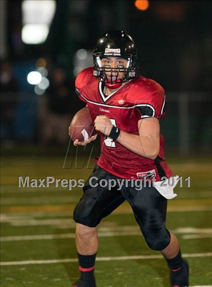 Thumbnail 1 in Middletown vs. Salesian (CIF NCS D4 Final) photogallery.