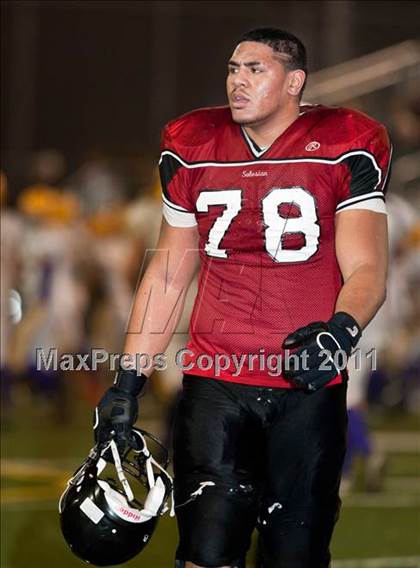 Thumbnail 2 in Middletown vs. Salesian (CIF NCS D4 Final) photogallery.