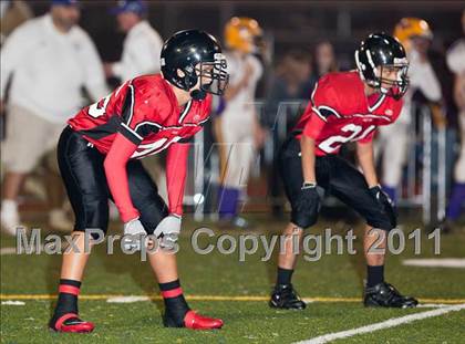 Thumbnail 2 in Middletown vs. Salesian (CIF NCS D4 Final) photogallery.