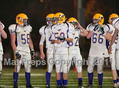 Thumbnail 1 in Middletown vs. Salesian (CIF NCS D4 Final) photogallery.