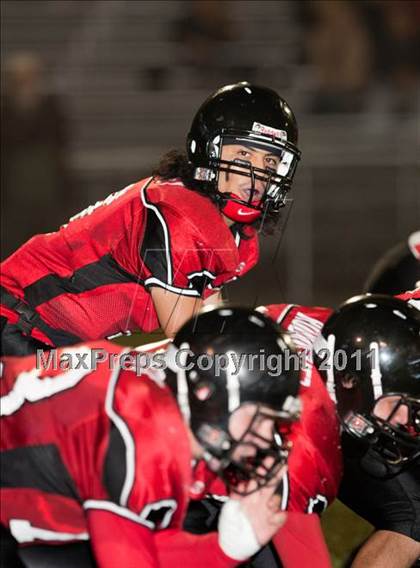 Thumbnail 3 in Middletown vs. Salesian (CIF NCS D4 Final) photogallery.