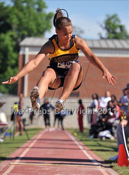 Thumbnail 2 in Florida Relays photogallery.