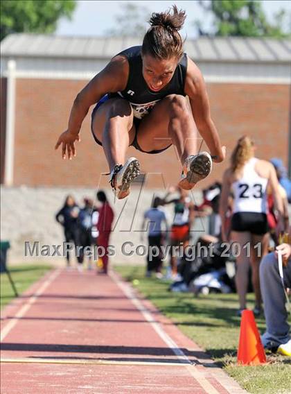 Thumbnail 1 in Florida Relays photogallery.