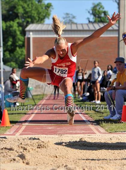 Thumbnail 2 in Florida Relays photogallery.