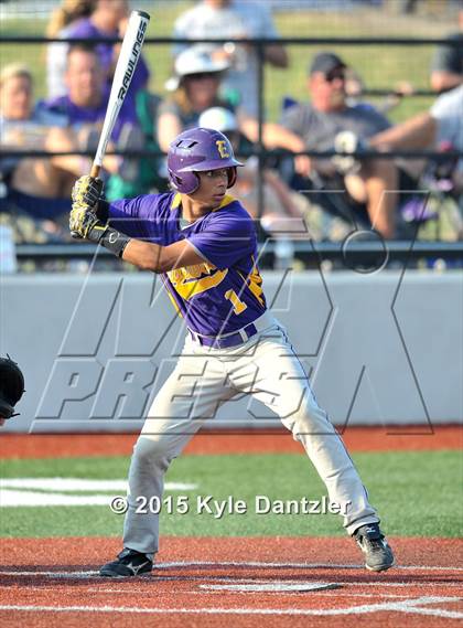 Thumbnail 1 in Pottsboro vs Edgewood (UIL 3A Region 2 Final) photogallery.