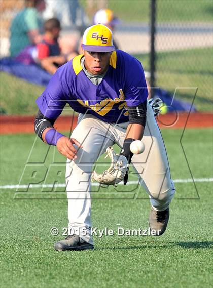 Thumbnail 1 in Pottsboro vs Edgewood (UIL 3A Region 2 Final) photogallery.
