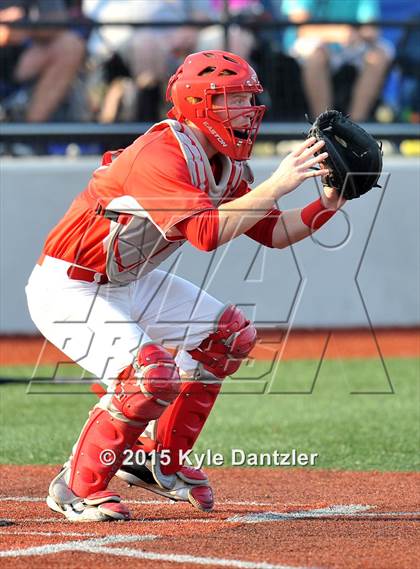 Thumbnail 2 in Pottsboro vs Edgewood (UIL 3A Region 2 Final) photogallery.