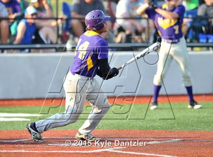 Thumbnail 3 in Pottsboro vs Edgewood (UIL 3A Region 2 Final) photogallery.