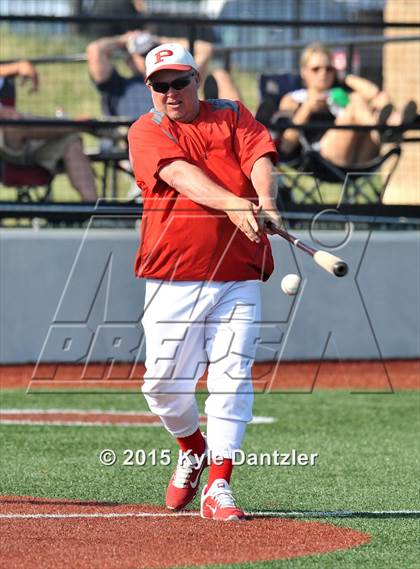 Thumbnail 2 in Pottsboro vs Edgewood (UIL 3A Region 2 Final) photogallery.