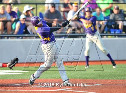 Thumbnail 2 in Pottsboro vs Edgewood (UIL 3A Region 2 Final) photogallery.