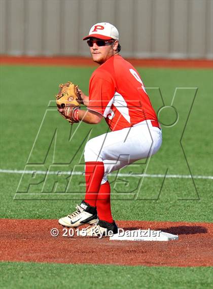 Thumbnail 1 in Pottsboro vs Edgewood (UIL 3A Region 2 Final) photogallery.