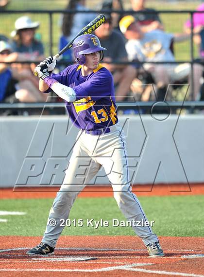 Thumbnail 3 in Pottsboro vs Edgewood (UIL 3A Region 2 Final) photogallery.