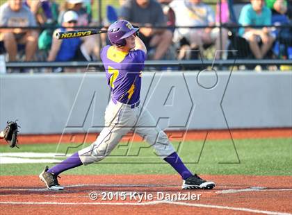 Thumbnail 3 in Pottsboro vs Edgewood (UIL 3A Region 2 Final) photogallery.