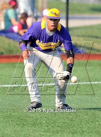 Thumbnail 3 in Pottsboro vs Edgewood (UIL 3A Region 2 Final) photogallery.