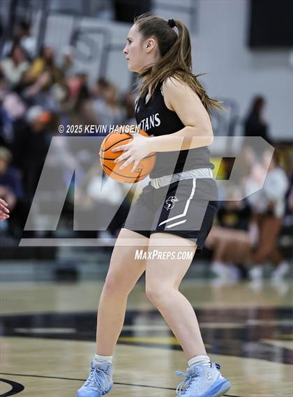 Thumbnail 3 in Syracuse @ Roy photogallery.