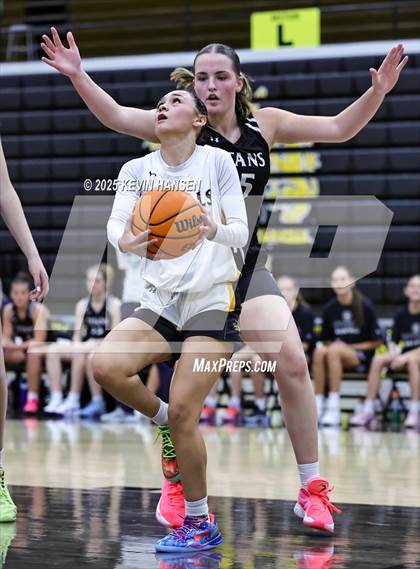 Thumbnail 1 in Syracuse @ Roy photogallery.